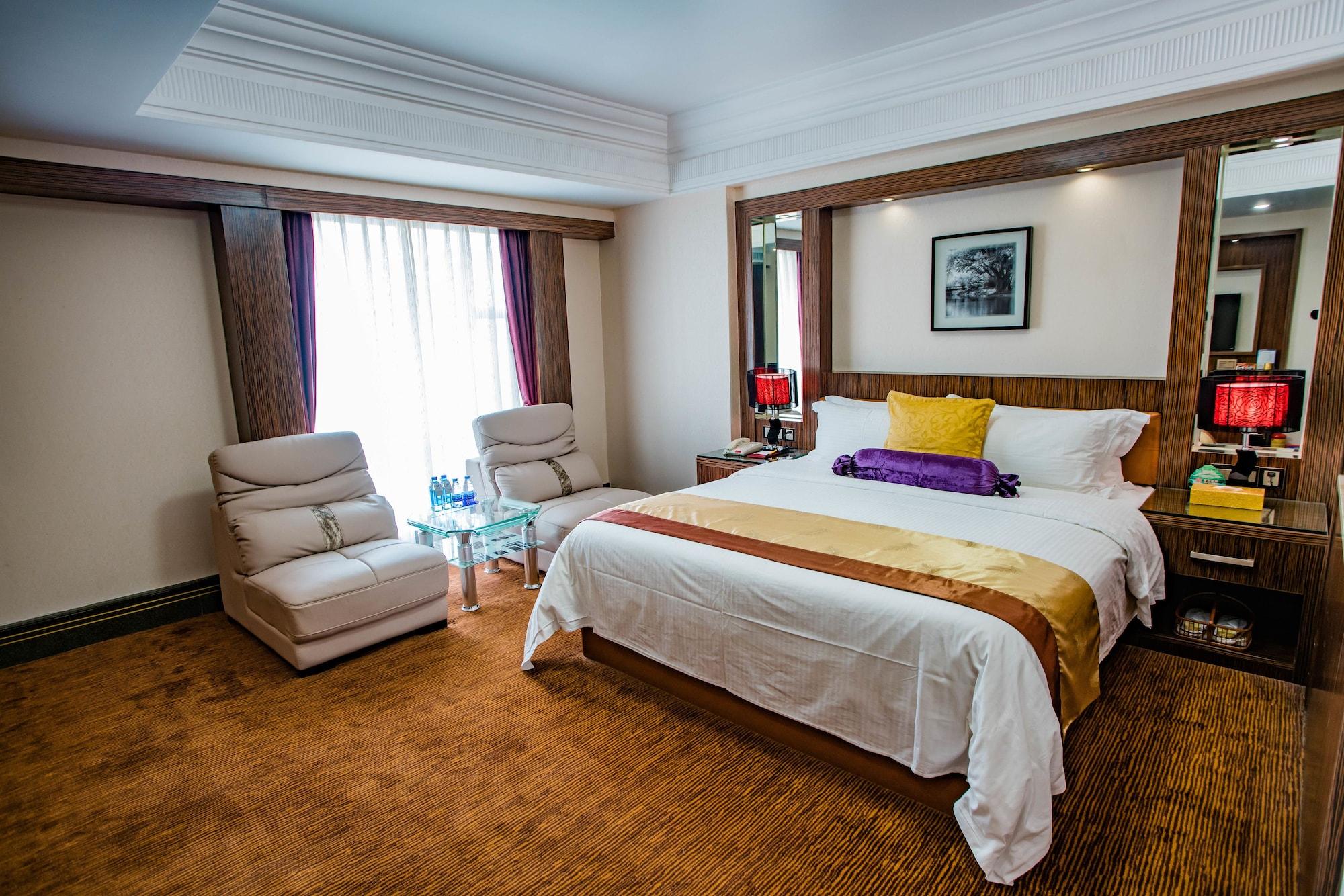 Nanyang King'S Gate Hotel--Free Shuttle Service To Canton Fair Esterno foto
