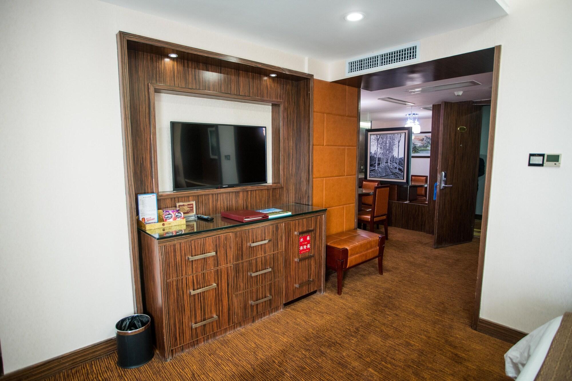 Nanyang King'S Gate Hotel--Free Shuttle Service To Canton Fair Esterno foto