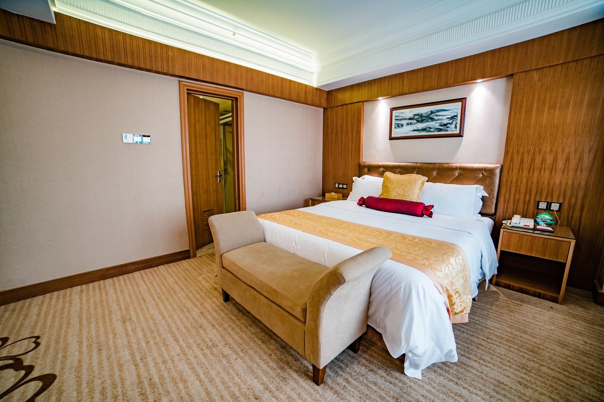 Nanyang King'S Gate Hotel--Free Shuttle Service To Canton Fair Esterno foto