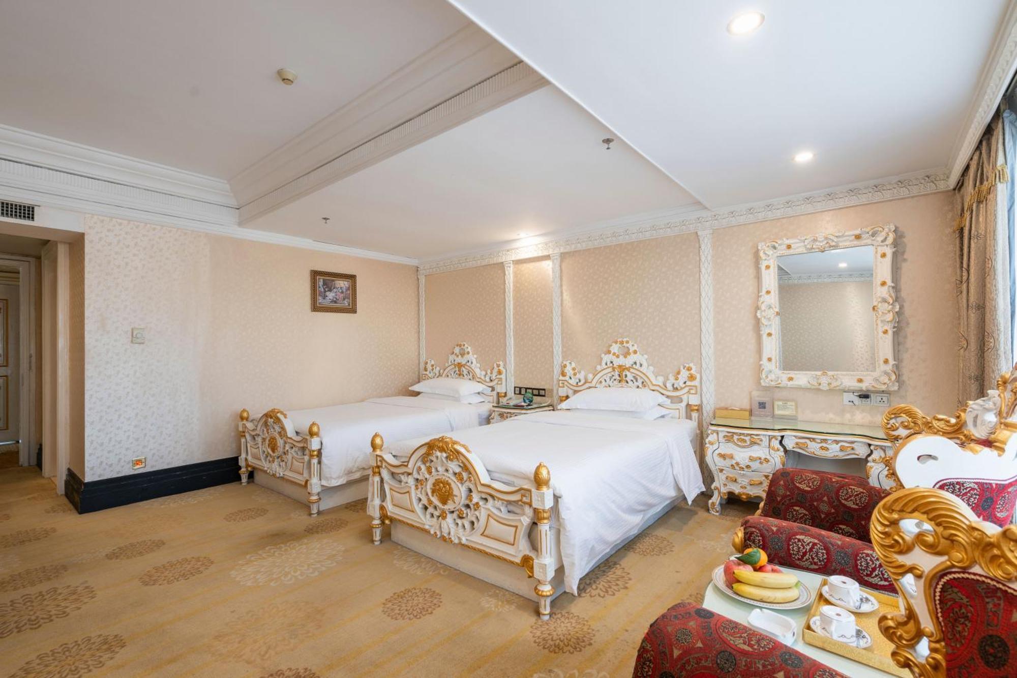 Nanyang King'S Gate Hotel--Free Shuttle Service To Canton Fair Esterno foto